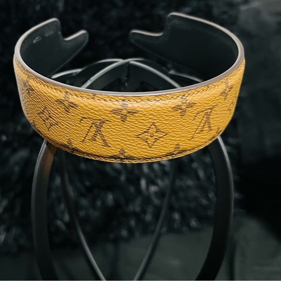 Louis Vuitton Outline Headband - Picture 1 of 13